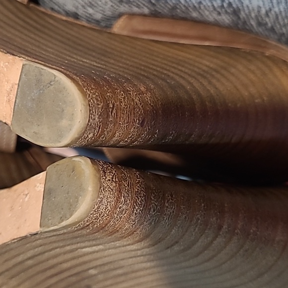 Chloe Stacked Heel Leather Wedges w Peep Toe Shoes Size  38.5  US 8.5 - Picture 7 of 11